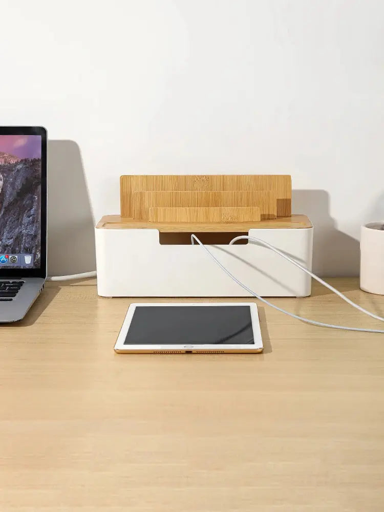 Boîte Organisateur de Câbles avec Support pour Téléphone et Tablette – Cache Multiprise Design HomeAstuce